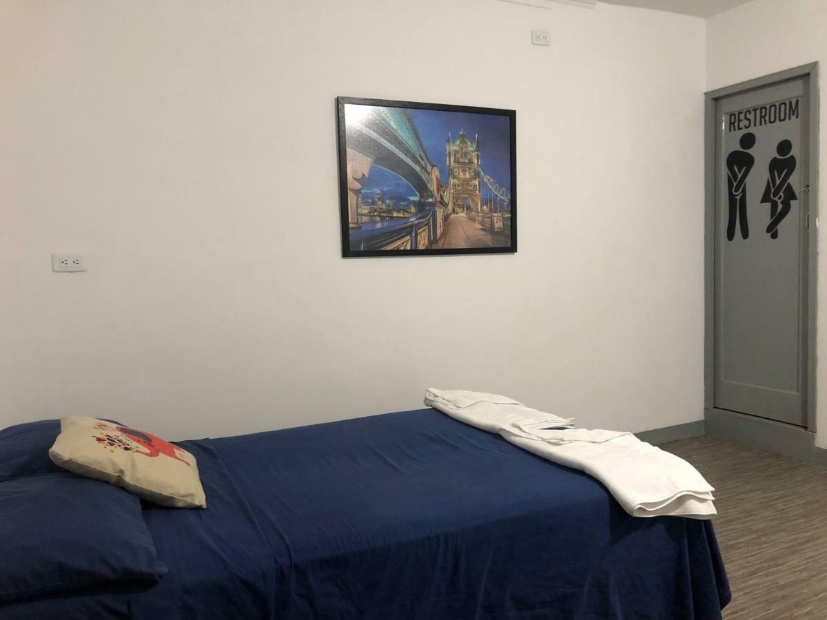 Backpackers Inn Medellín Eksteriør billede